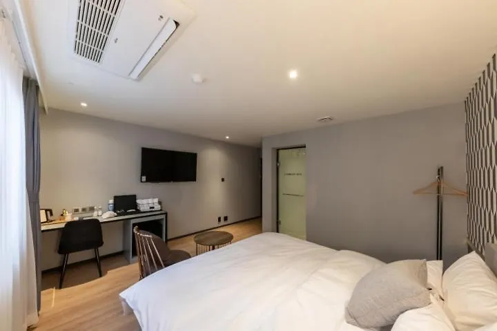 Brown Dot Hotel Nampo Jagalchi Busan 3*,  South Korea