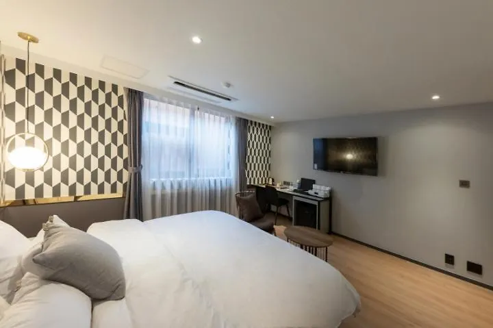 ***  Brown Dot Hotel Nampo Jagalchi Busan South Korea
